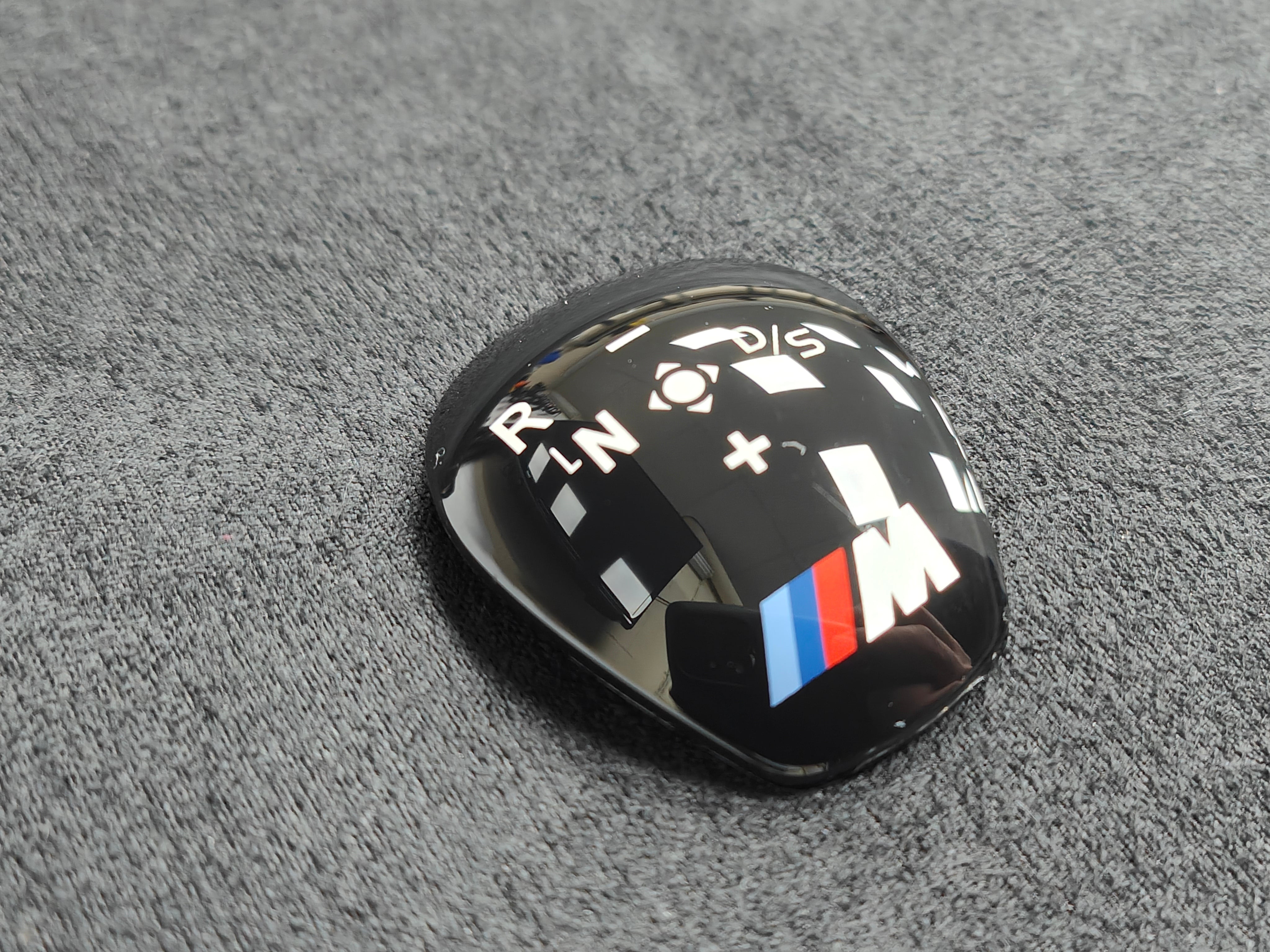 BMW SMG GEAR INSERT BADGE STICKER SHIFTER ///M LOGO F80 M3 F82 M4 F87 M2 F10 M5 F06 F12 F13 M6 X5M X6M